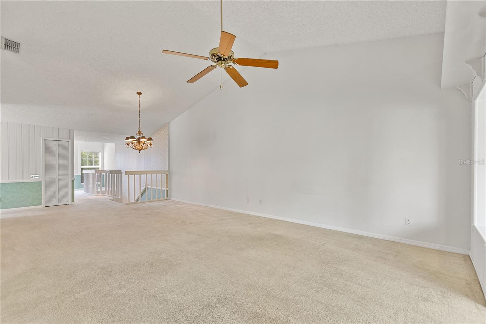Image 7 of 43 For 5999 Lake Pointe Drive 608