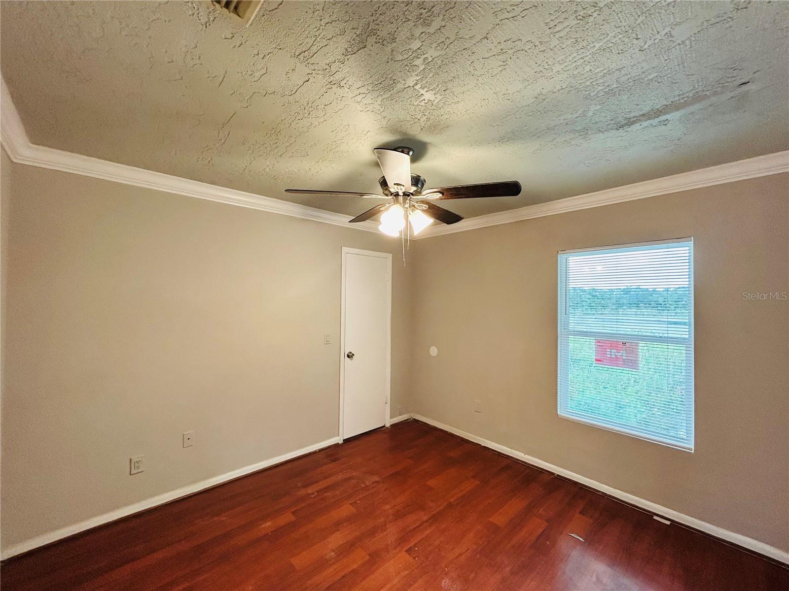 Image 17 of 20 For 4354 Aqua Vista Drive H