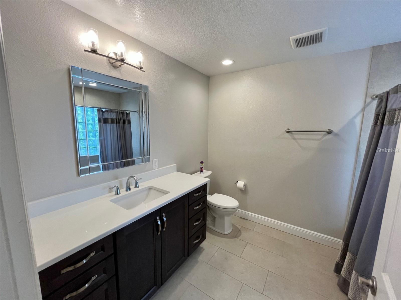 Image 11 of 40 For 704 Osmosis Drive Sw