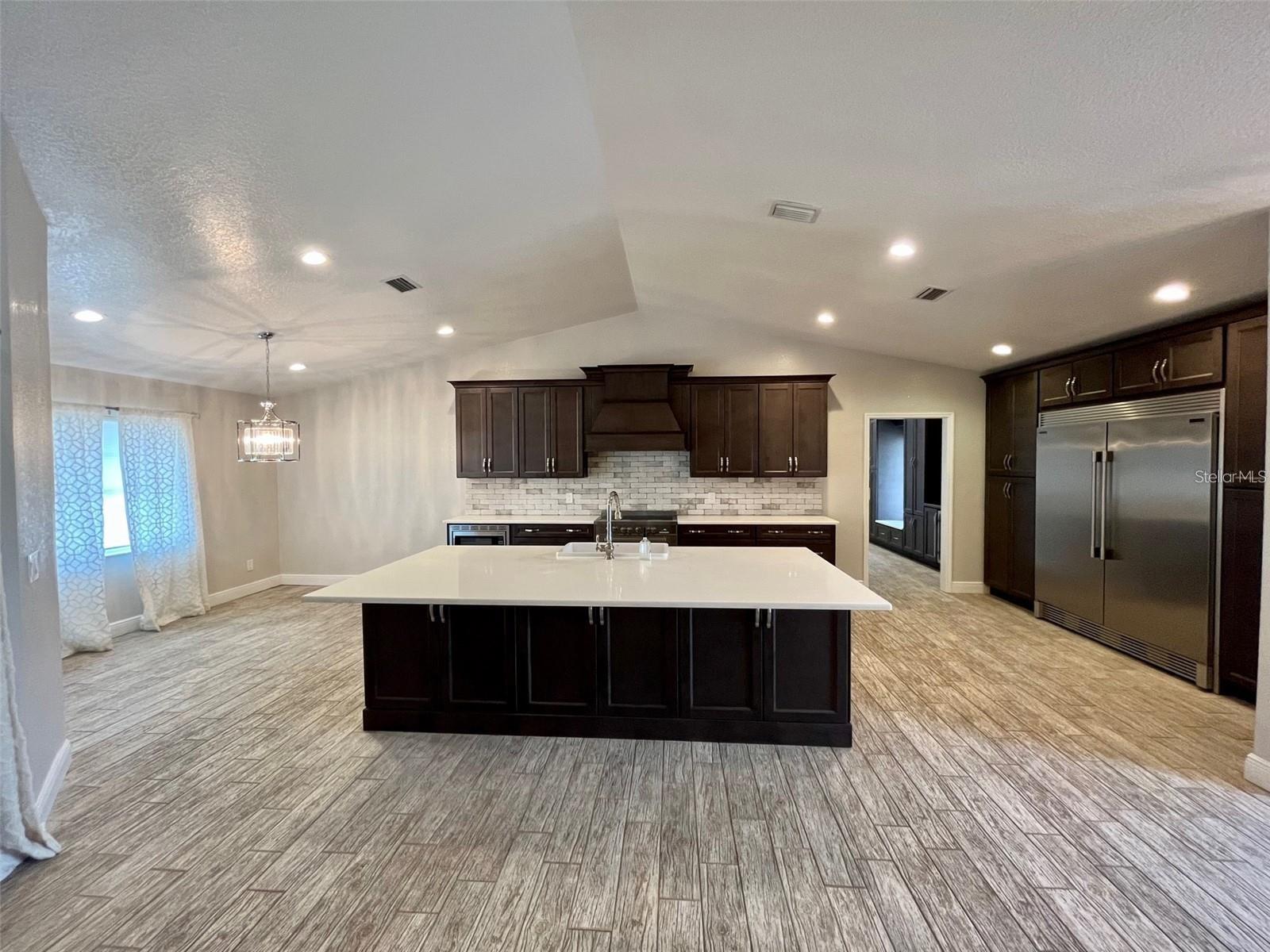 Image 4 of 40 For 704 Osmosis Drive Sw