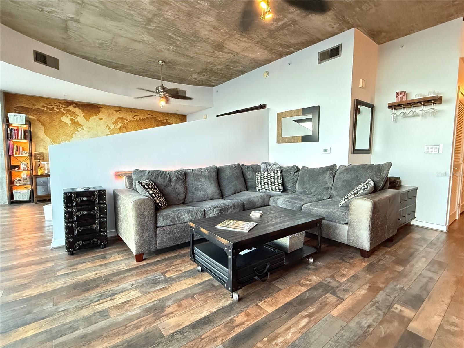 Image 41 of 50 For 155 Court Avenue 2211