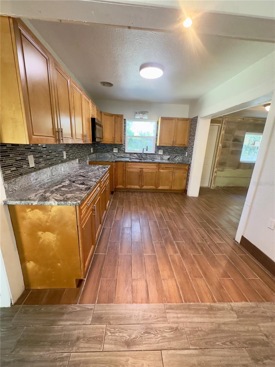Image 3 of 38 For 6125 Medford Court