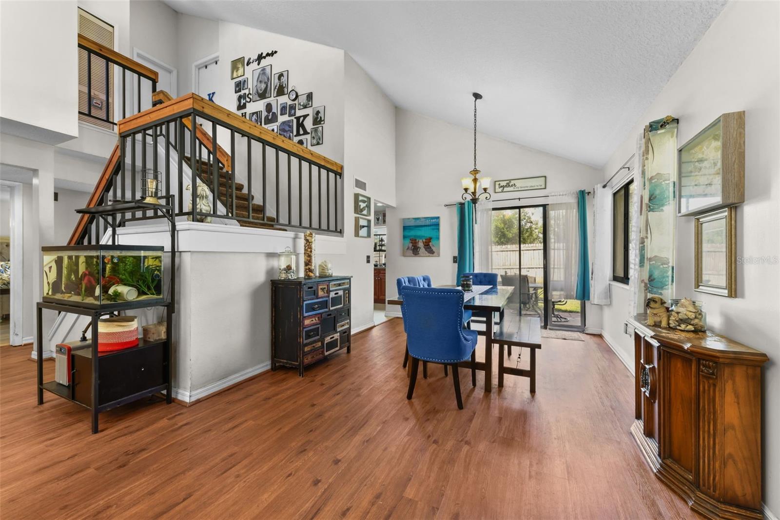 Image 8 of 50 For 731 Crestbrook Loop