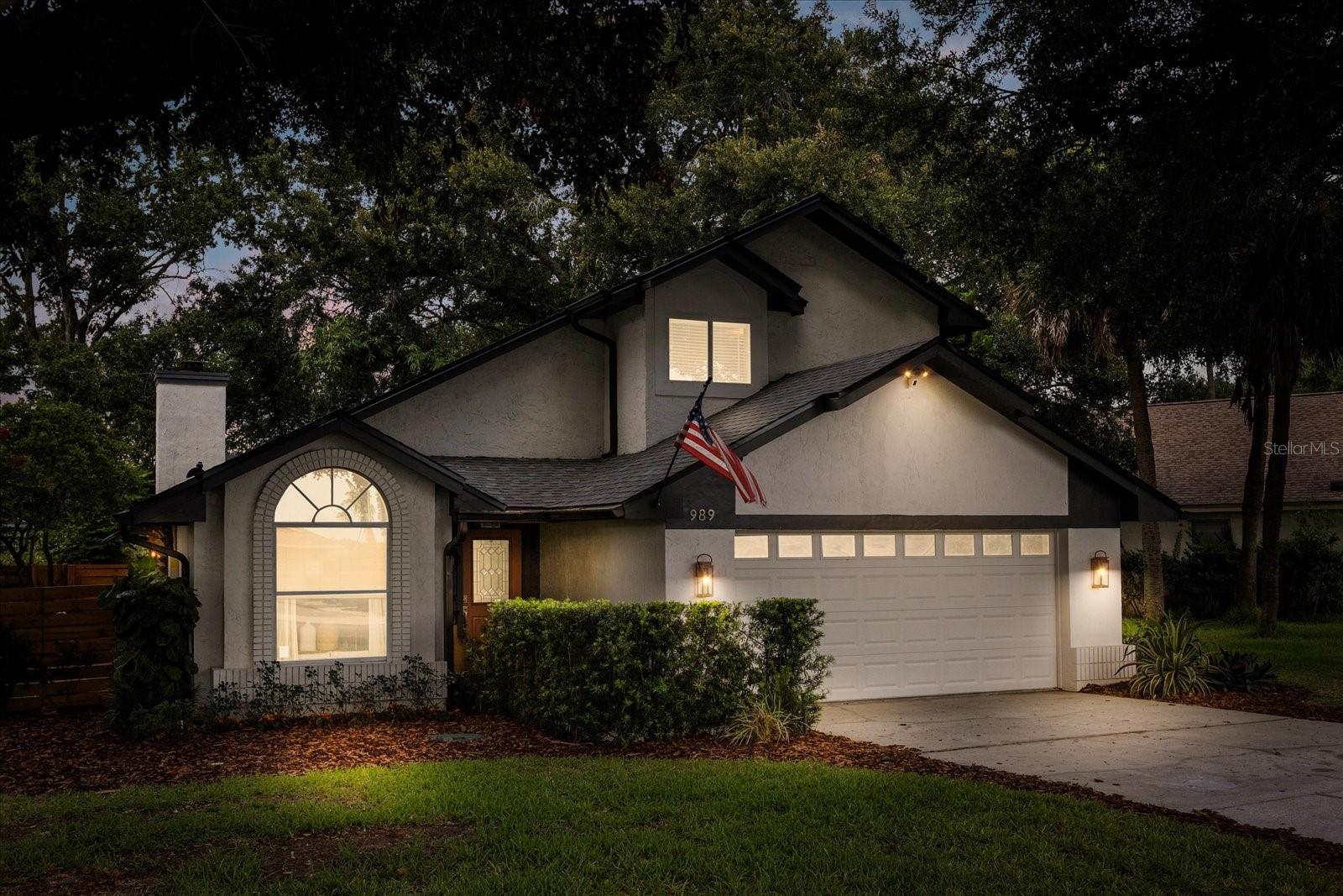 Image 2 of 75 For 989 Summer Lakes Drive