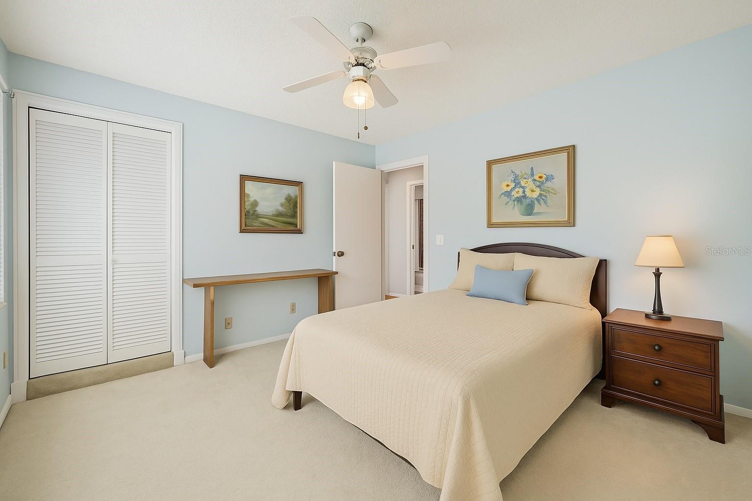 Image 12 of 25 For 4909 Walden Circle 36