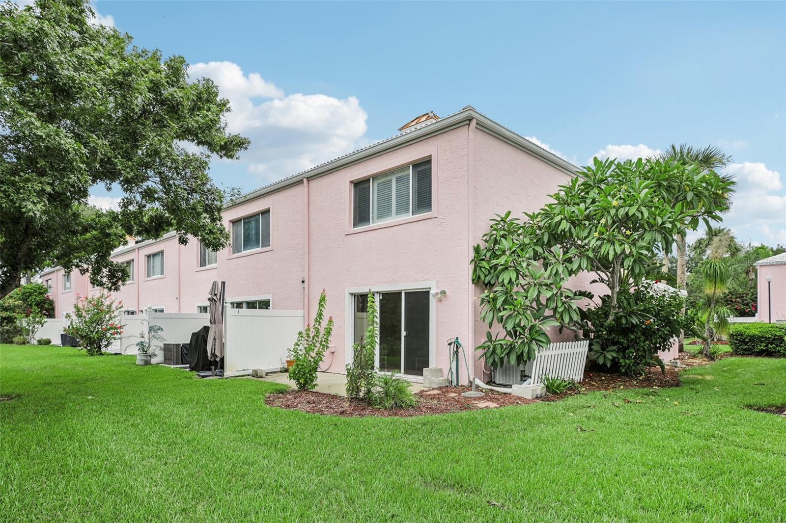 Image 2 of 25 For 4909 Walden Circle 36