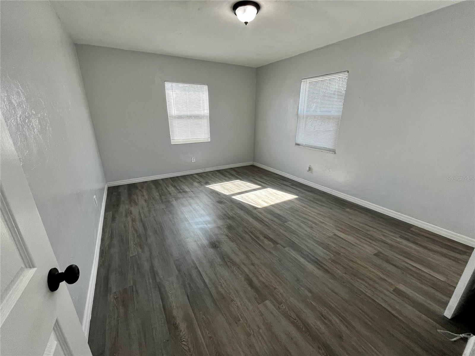 Image 15 of 18 For 2501 6th Street S