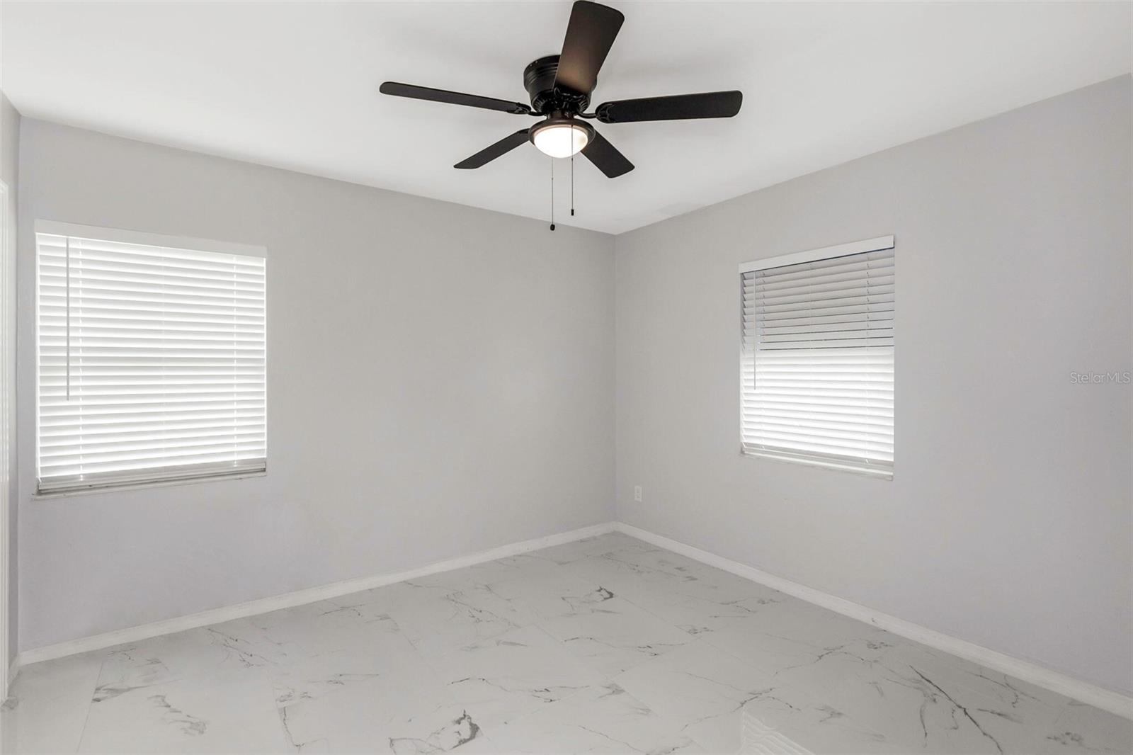 Image 6 of 18 For 2501 6th Street S