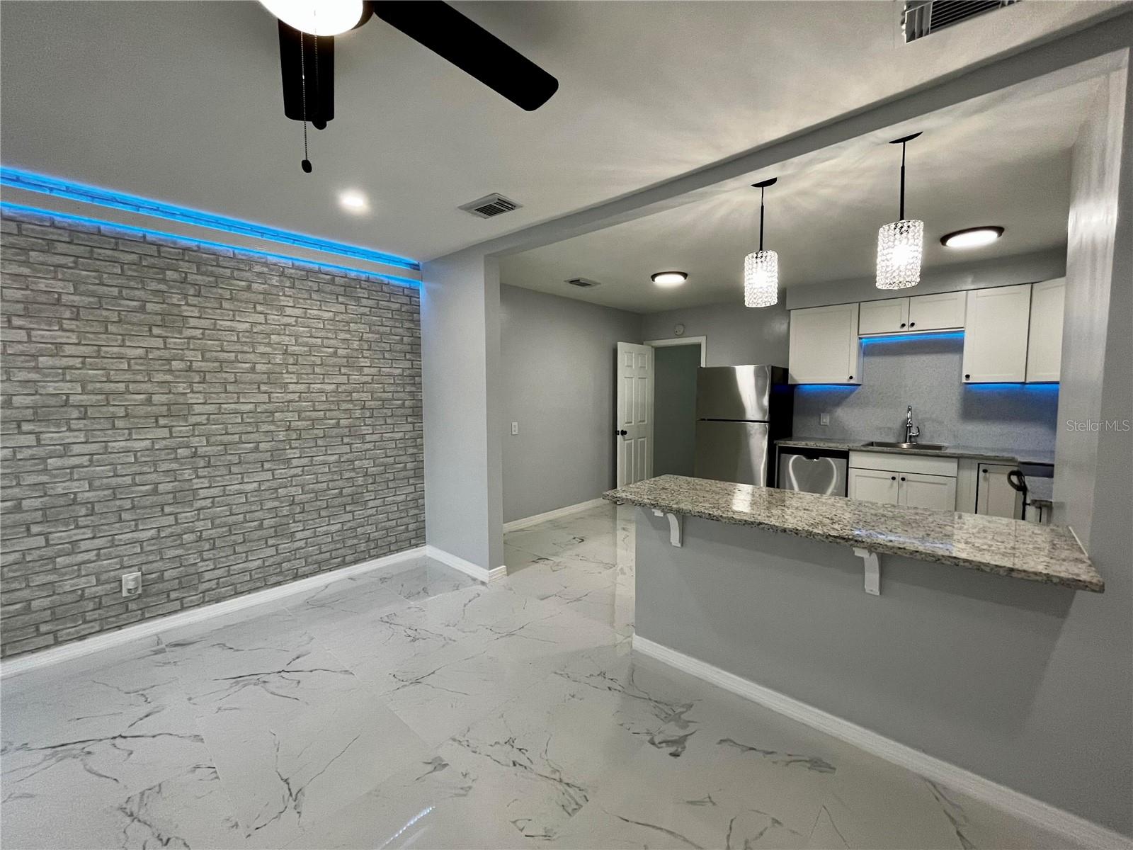 Image 9 of 18 For 2501 6th Street S