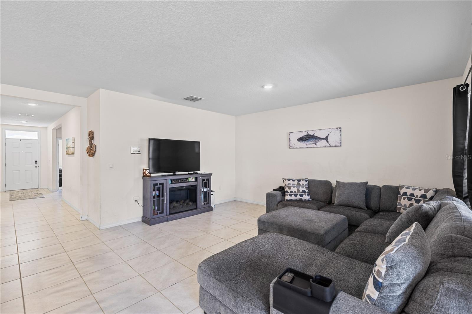 Image 15 of 35 For 1781 Juneberry Street