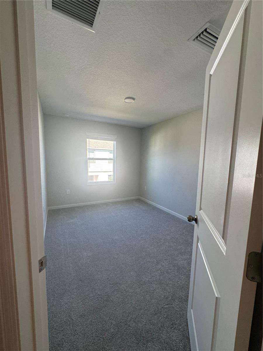 Image 13 of 24 For 14922 Harvest Street