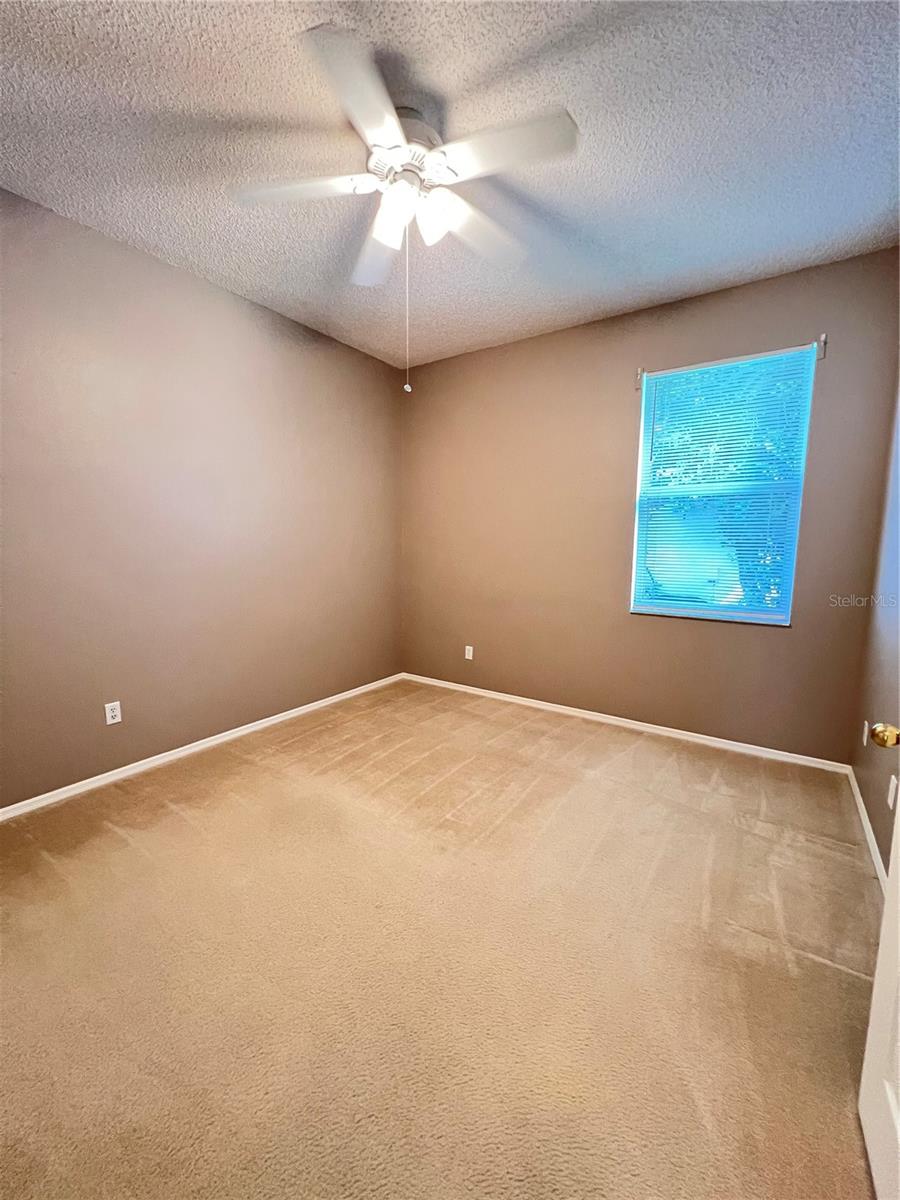 Image 16 of 23 For 806 Cherry Valley Way
