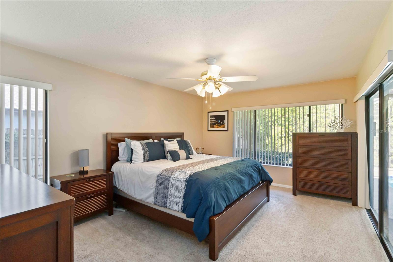 Image 26 of 42 For 2530 Creekview Circle