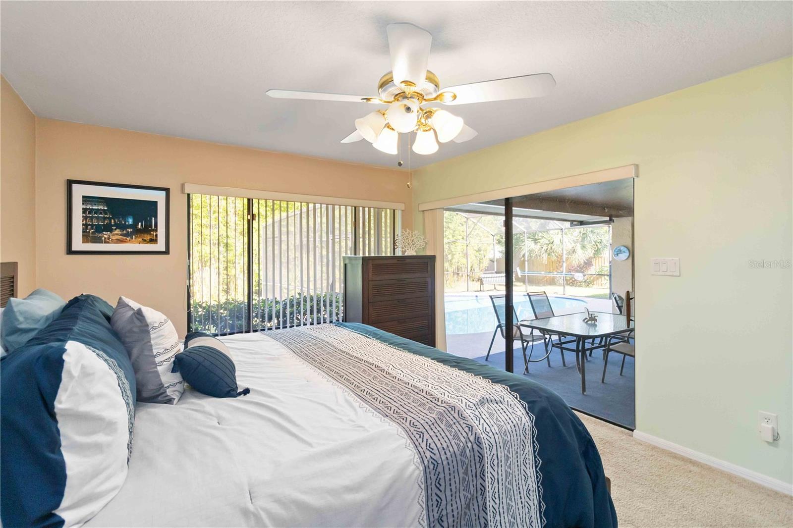Image 28 of 42 For 2530 Creekview Circle