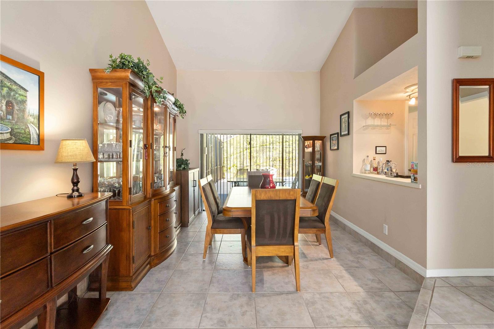 Image 8 of 42 For 2530 Creekview Circle