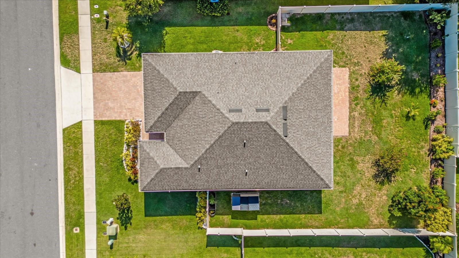 Image 22 of 25 For 212 Messina Place