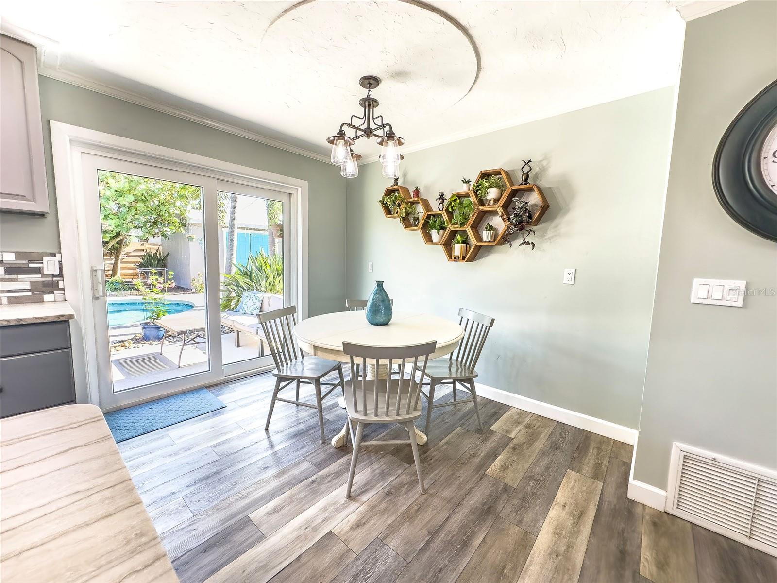 Image 9 of 30 For 1340 Demitasse Avenue