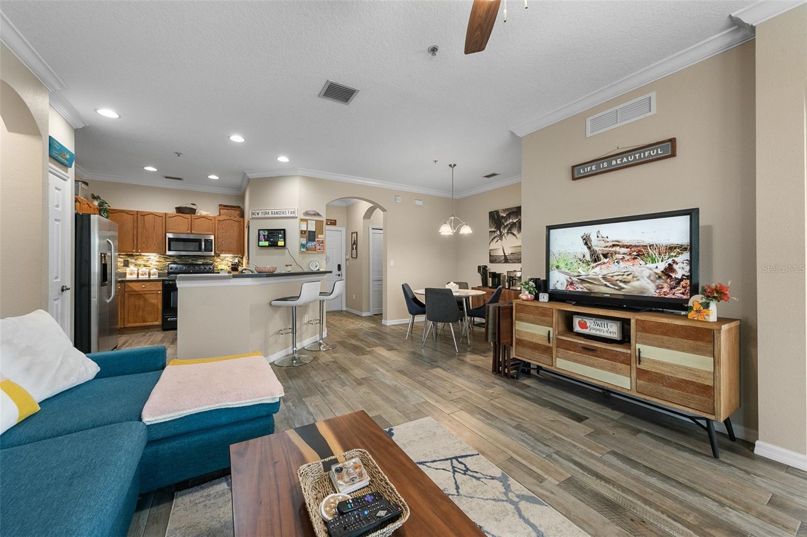 Image 6 of 35 For 11446 Jasper Kay Terrace 309