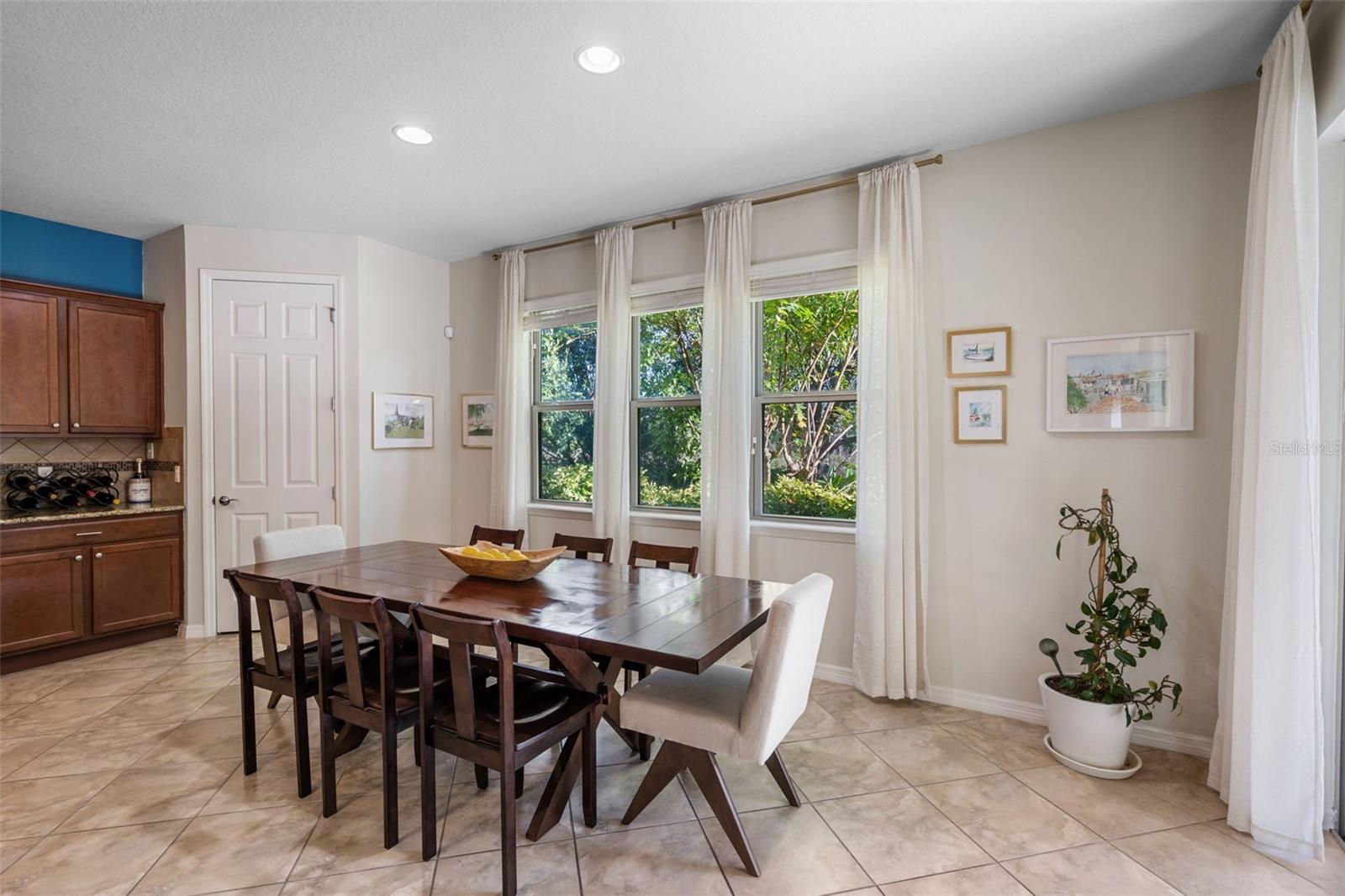 Image 11 of 37 For 12925 Holdenbury Lane