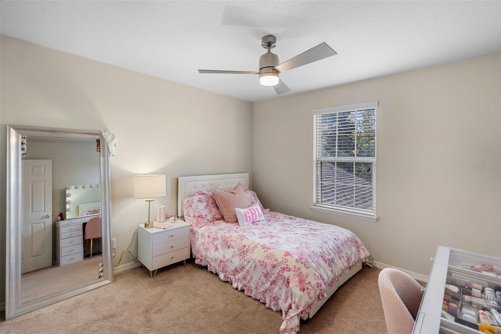 Image 23 of 37 For 12925 Holdenbury Lane