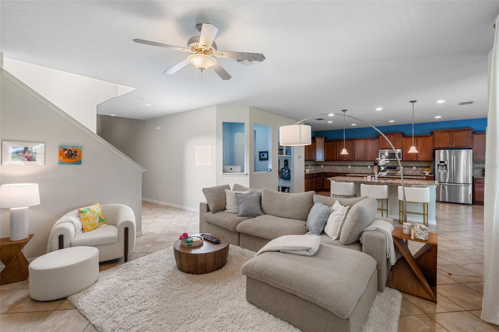 Image 4 of 37 For 12925 Holdenbury Lane