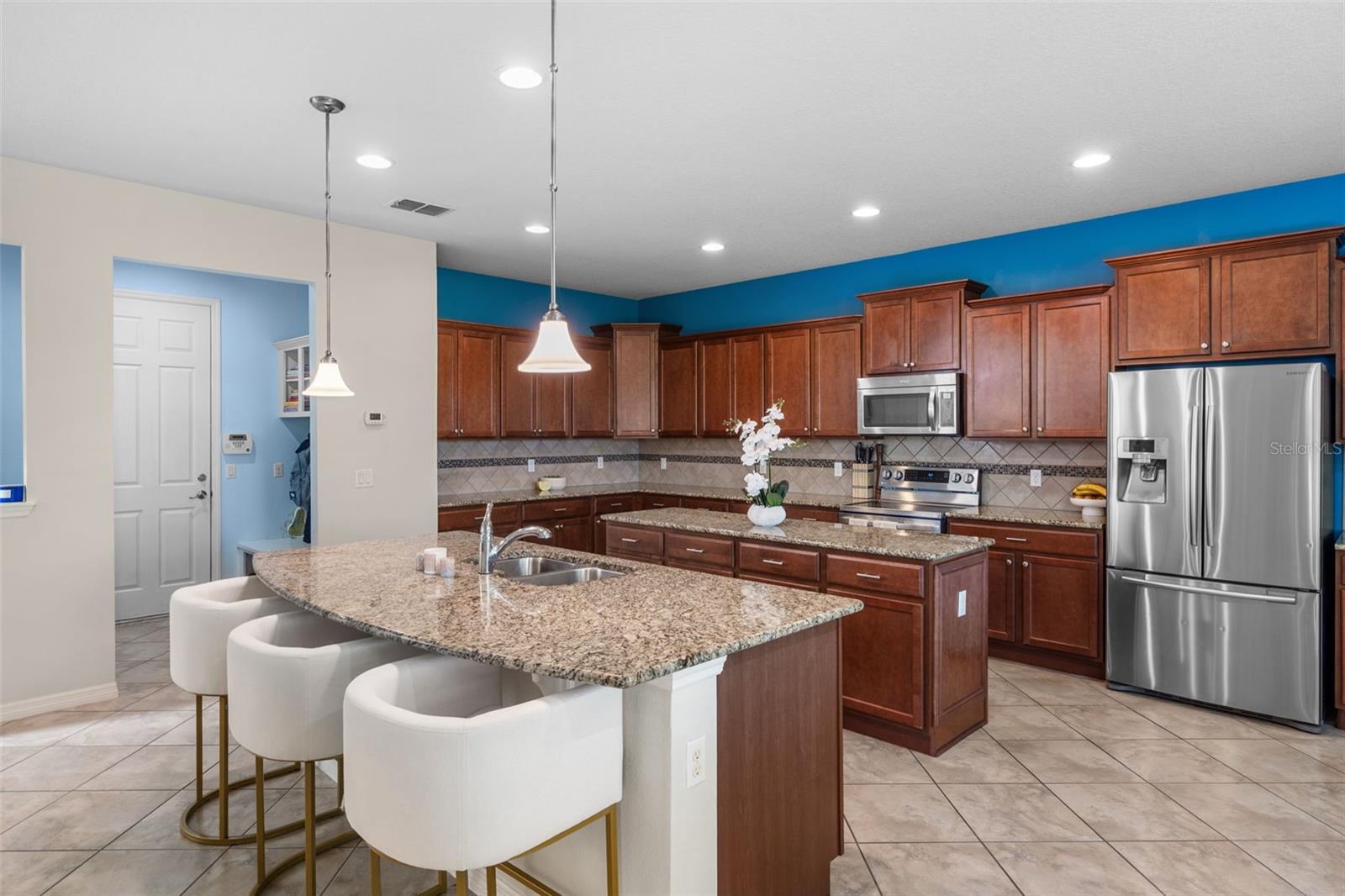 Image 7 of 37 For 12925 Holdenbury Lane