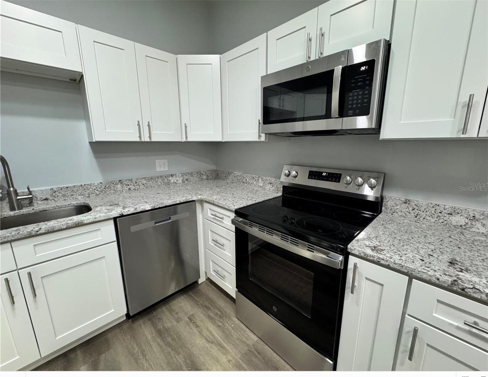 Image 9 of 18 For 248 Cedarwood Drive