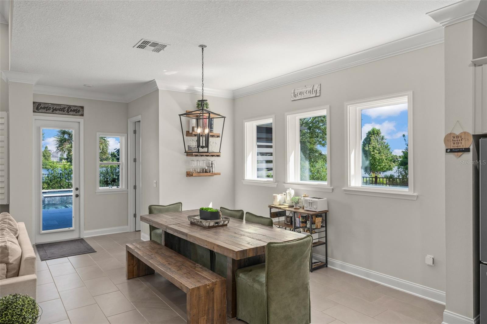 Image 13 of 76 For 13027 Stoddart Avenue