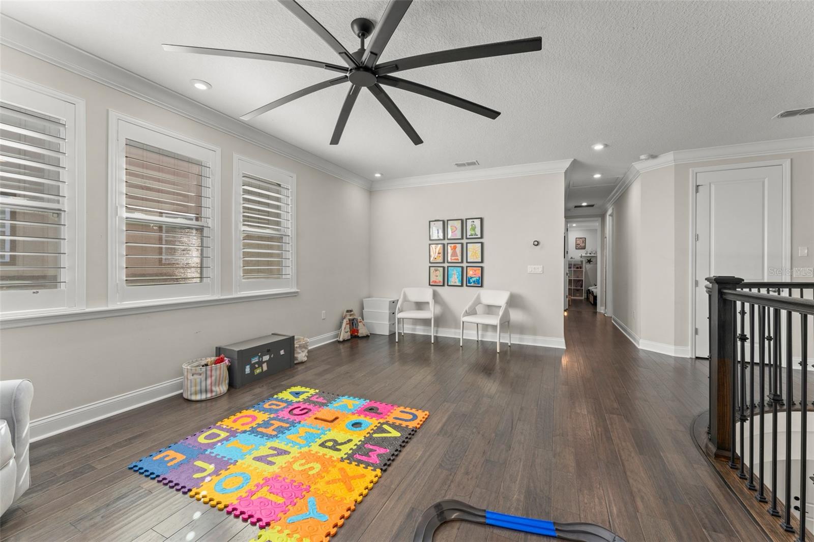 Image 35 of 76 For 13027 Stoddart Avenue