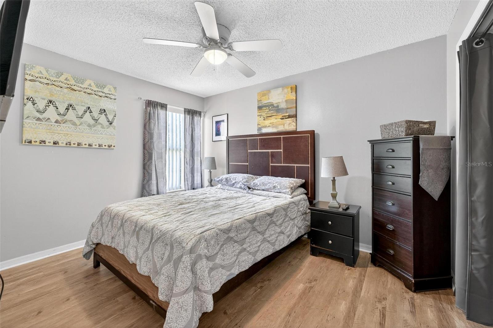 Image 27 of 40 For 2468 Sweetwater Club Circle  110