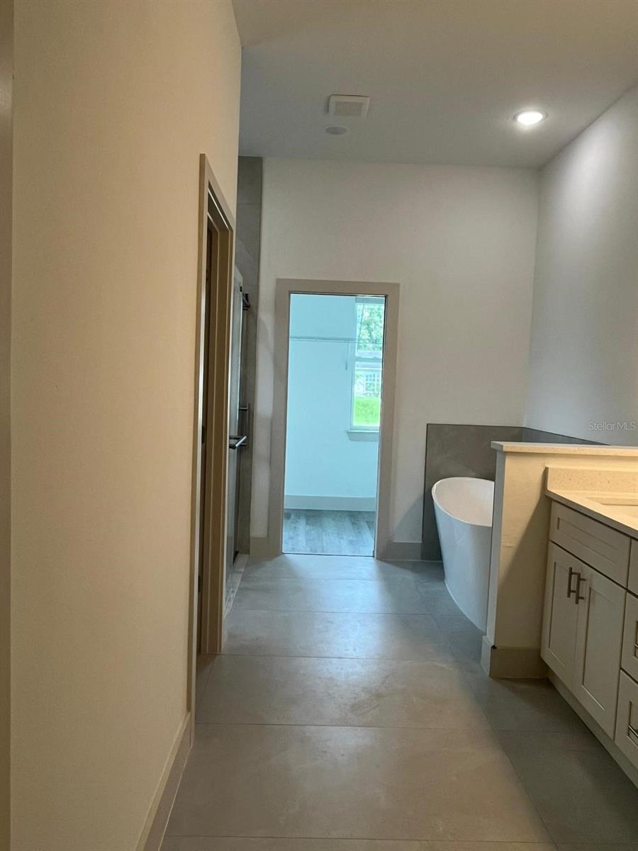 Image 14 of 21 For 2453 Yalta Terrace