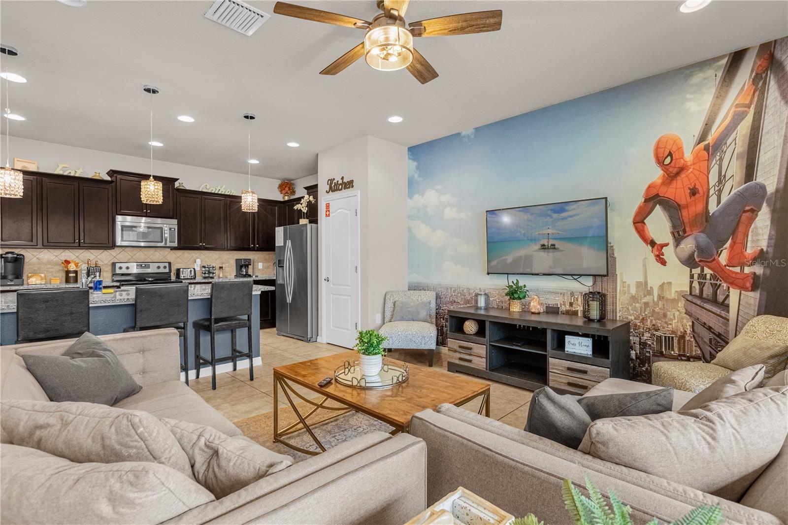 Image 14 of 52 For 1995 Majorca Drive