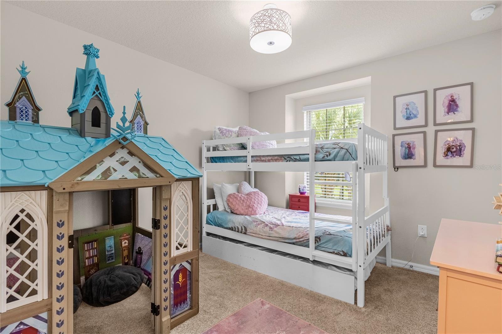 Image 22 of 52 For 1995 Majorca Drive