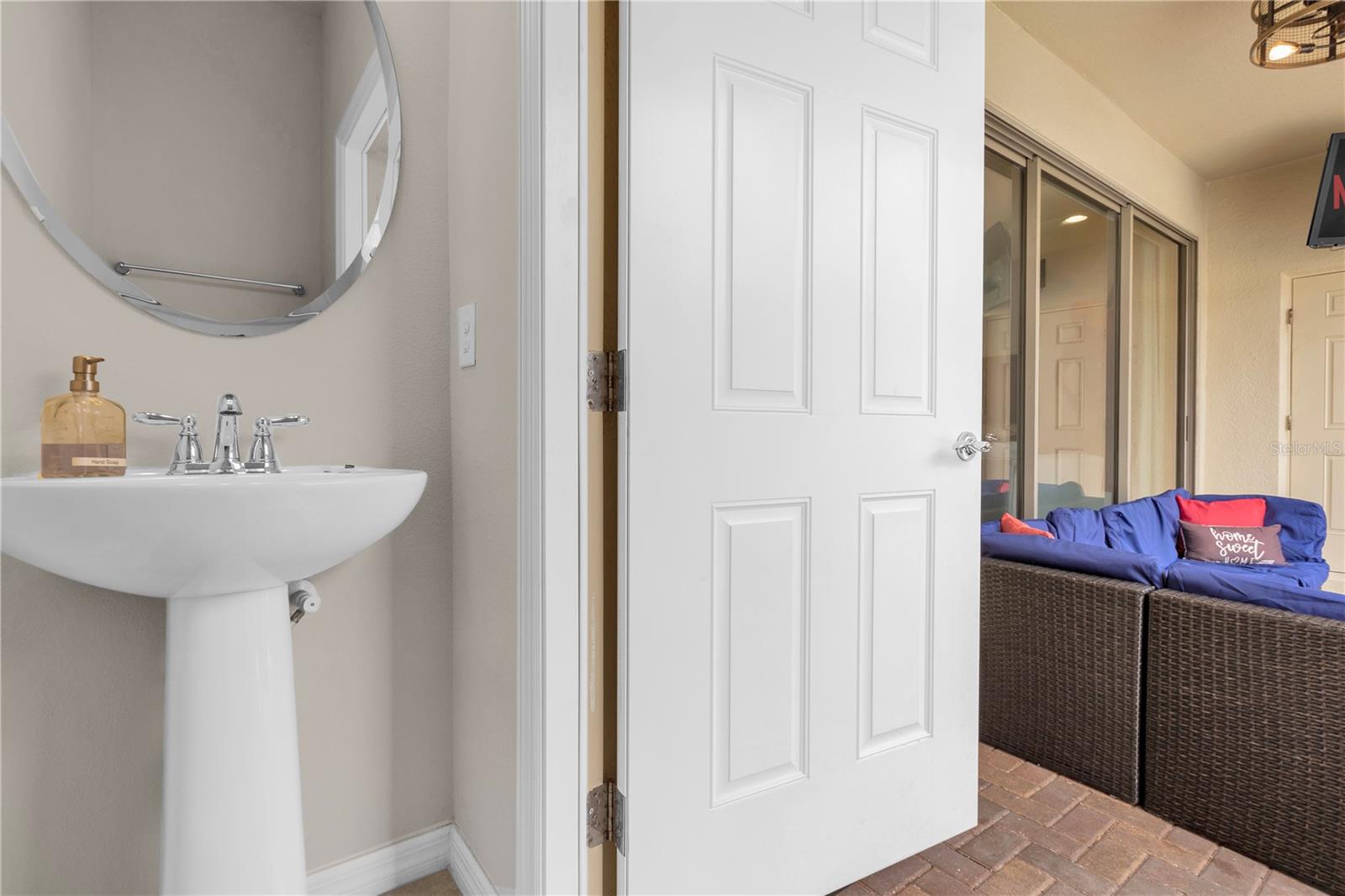 Image 36 of 52 For 1995 Majorca Drive