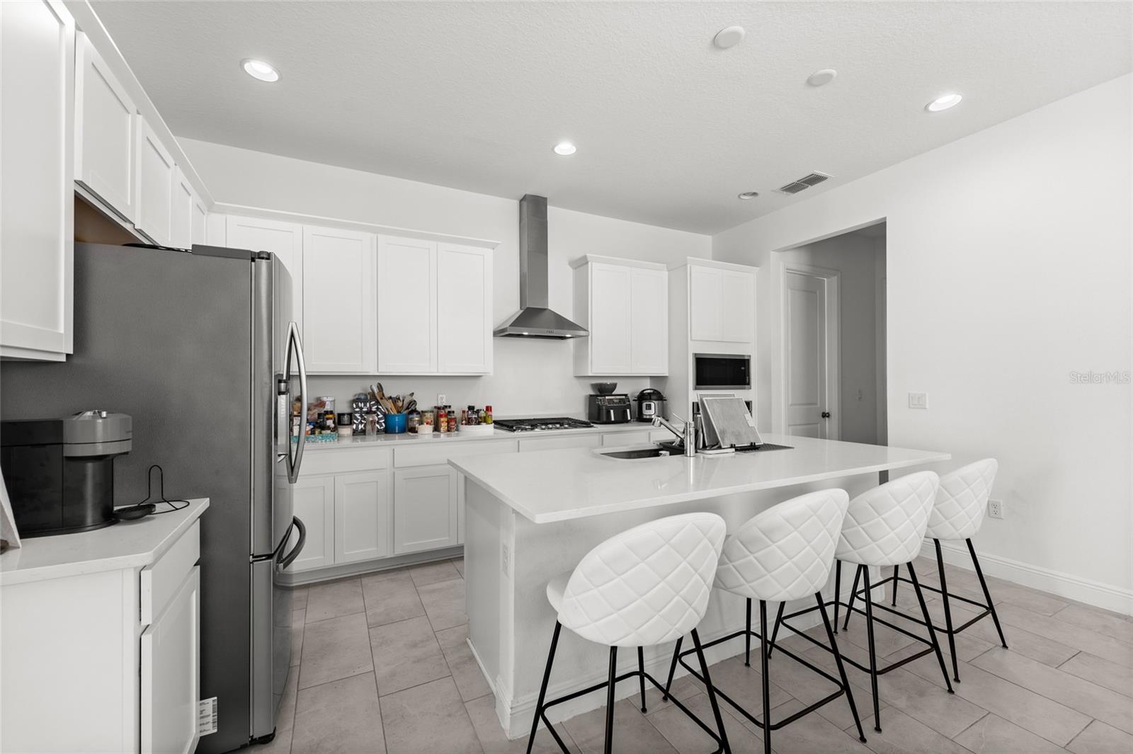 Image 13 of 29 For 15723 Vetta Drive