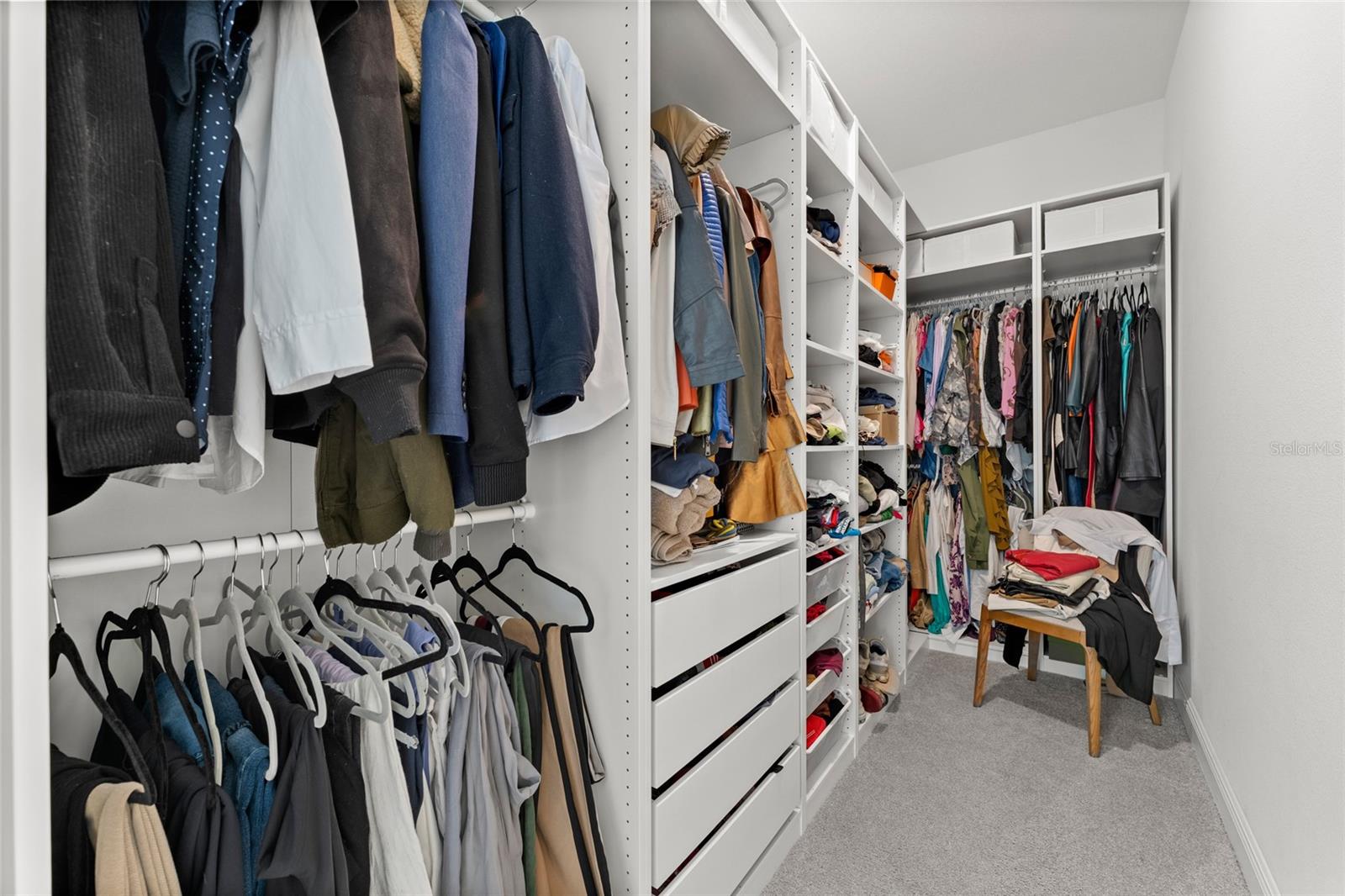 Image 21 of 29 For 15723 Vetta Drive