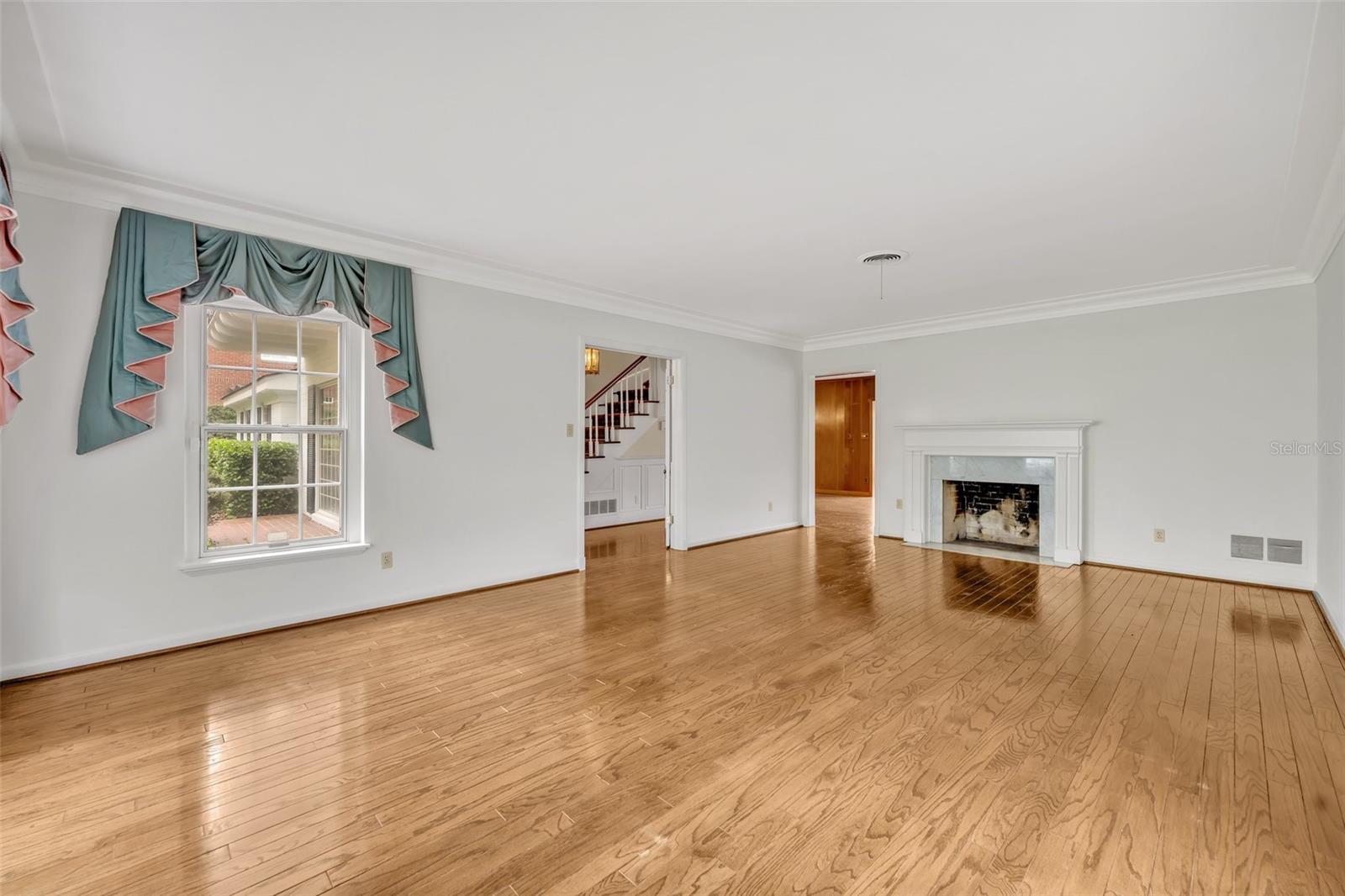 Image 10 of 38 For 2524 Shrewsbury Road