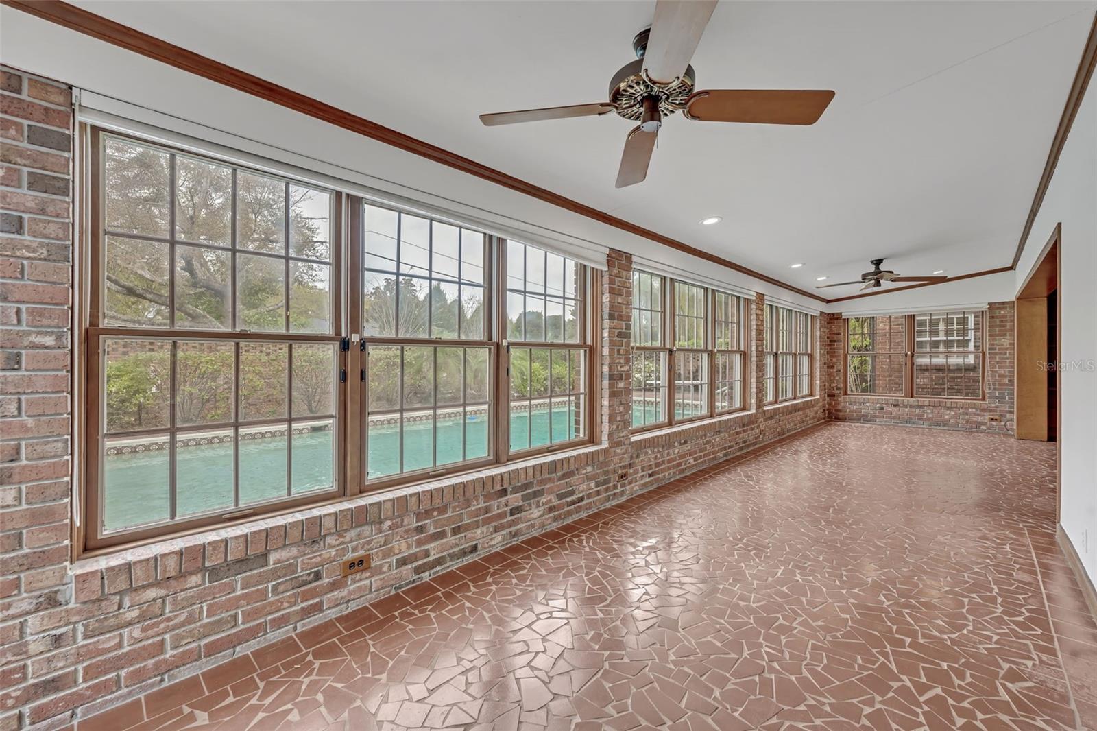 Image 15 of 38 For 2524 Shrewsbury Road