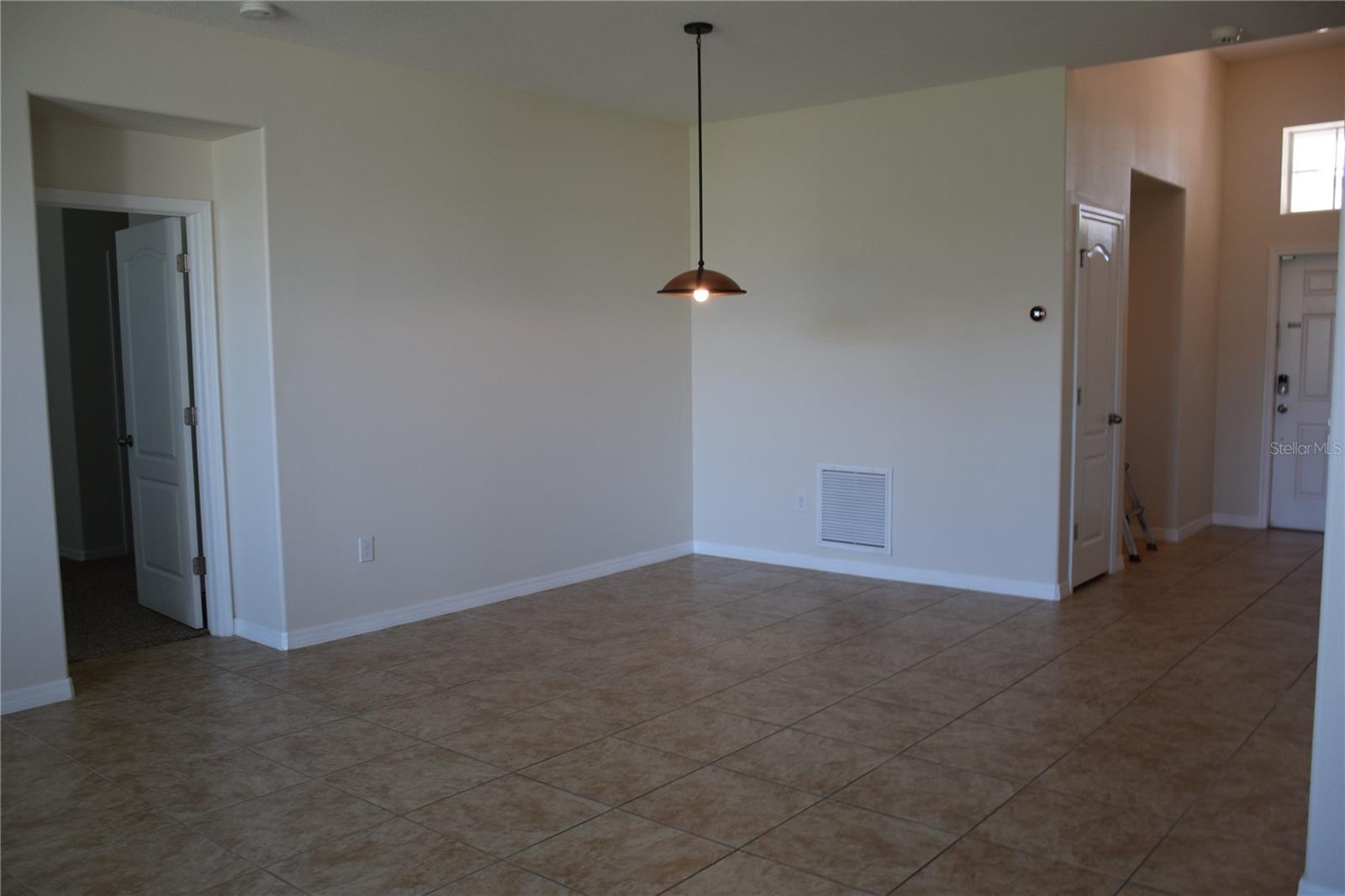 Image 10 of 43 For 2705 Carrickton Circle
