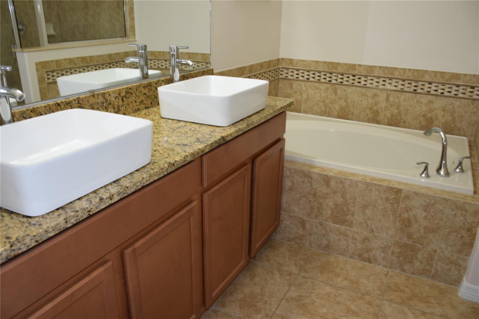 Image 15 of 43 For 2705 Carrickton Circle