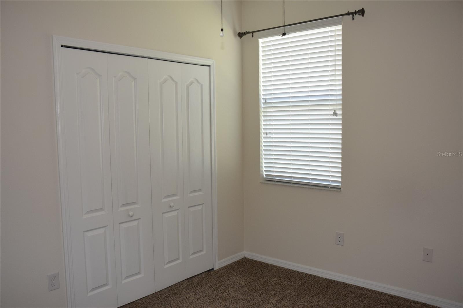Image 18 of 43 For 2705 Carrickton Circle