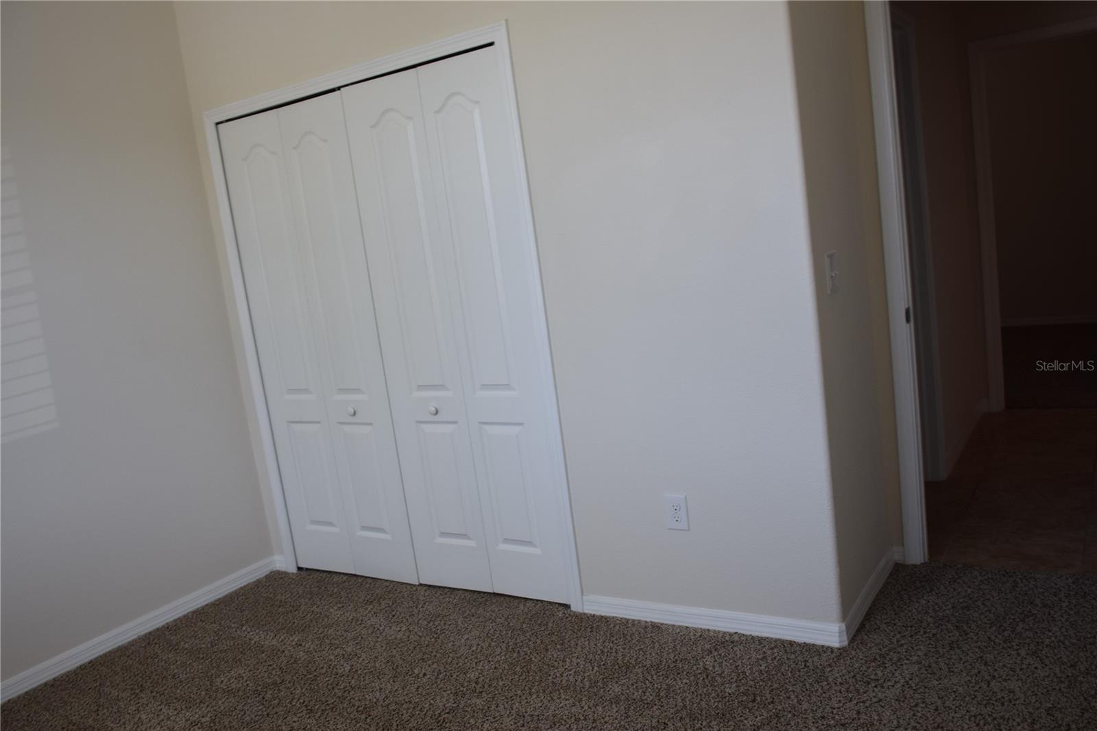 Image 19 of 43 For 2705 Carrickton Circle