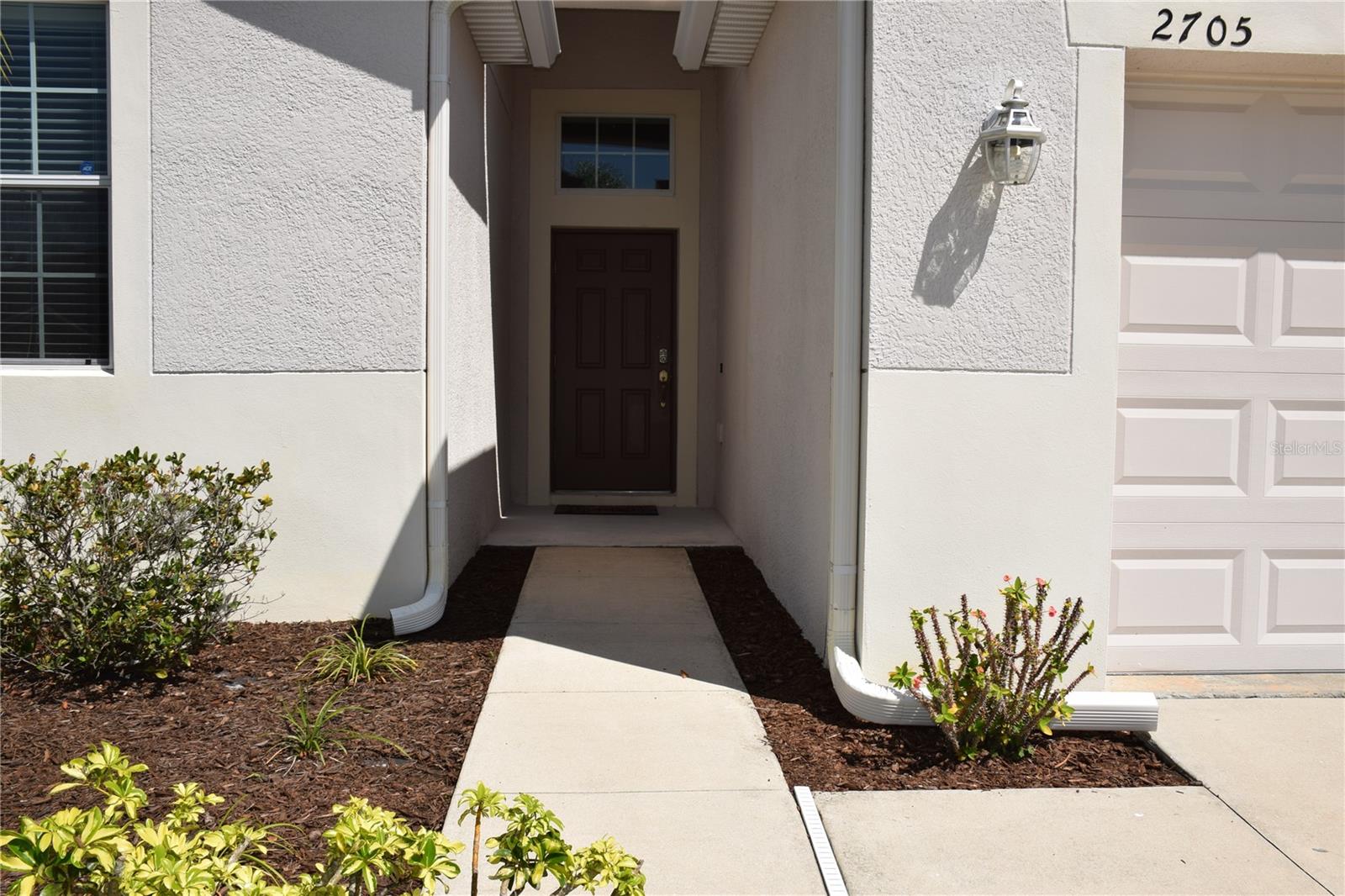 Image 4 of 43 For 2705 Carrickton Circle