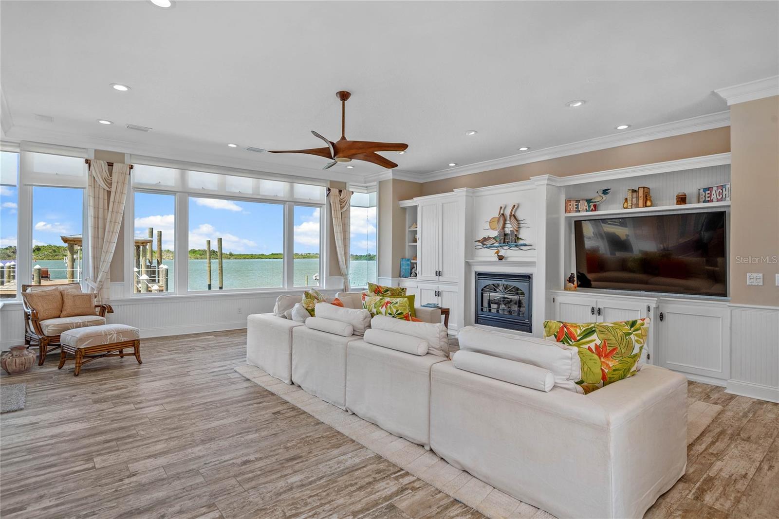 Image 12 of 81 For 2012 Spyglass Lane