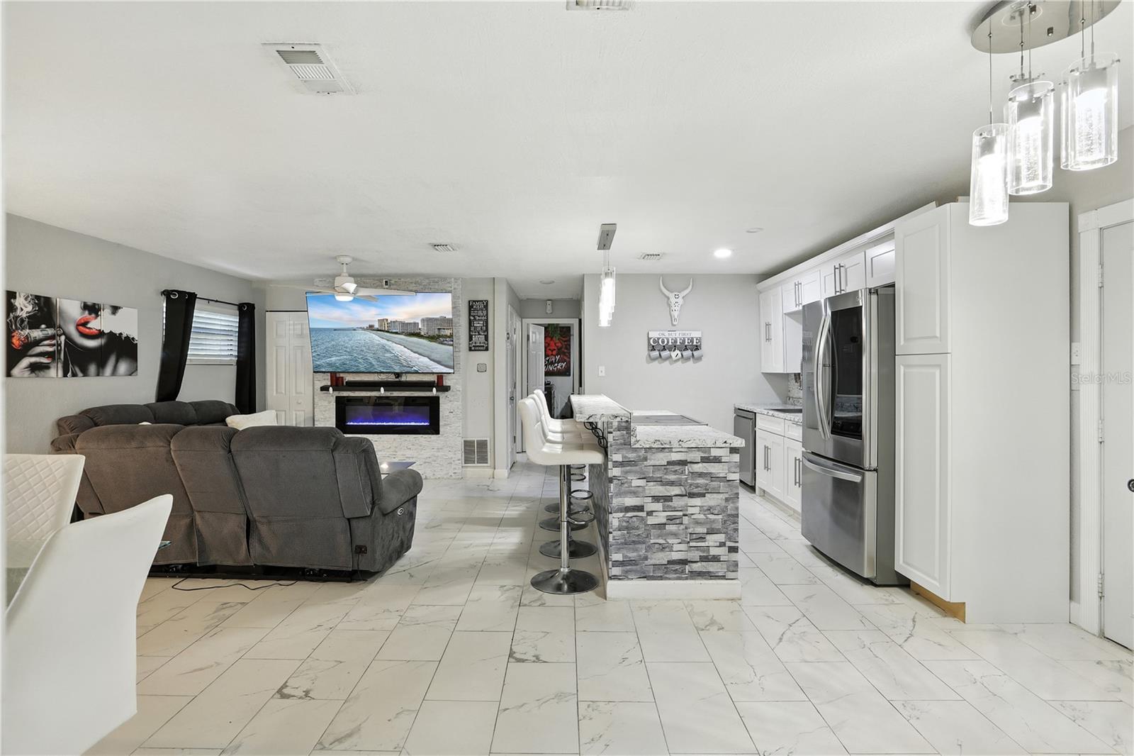 Image 10 of 42 For 5008 Turnbull Drive