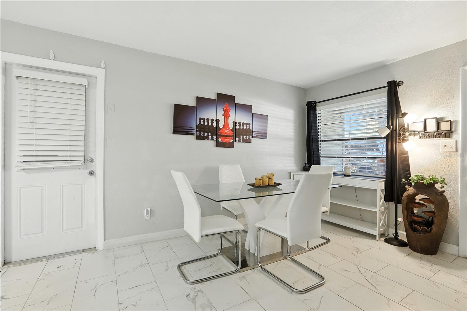 Image 14 of 42 For 5008 Turnbull Drive