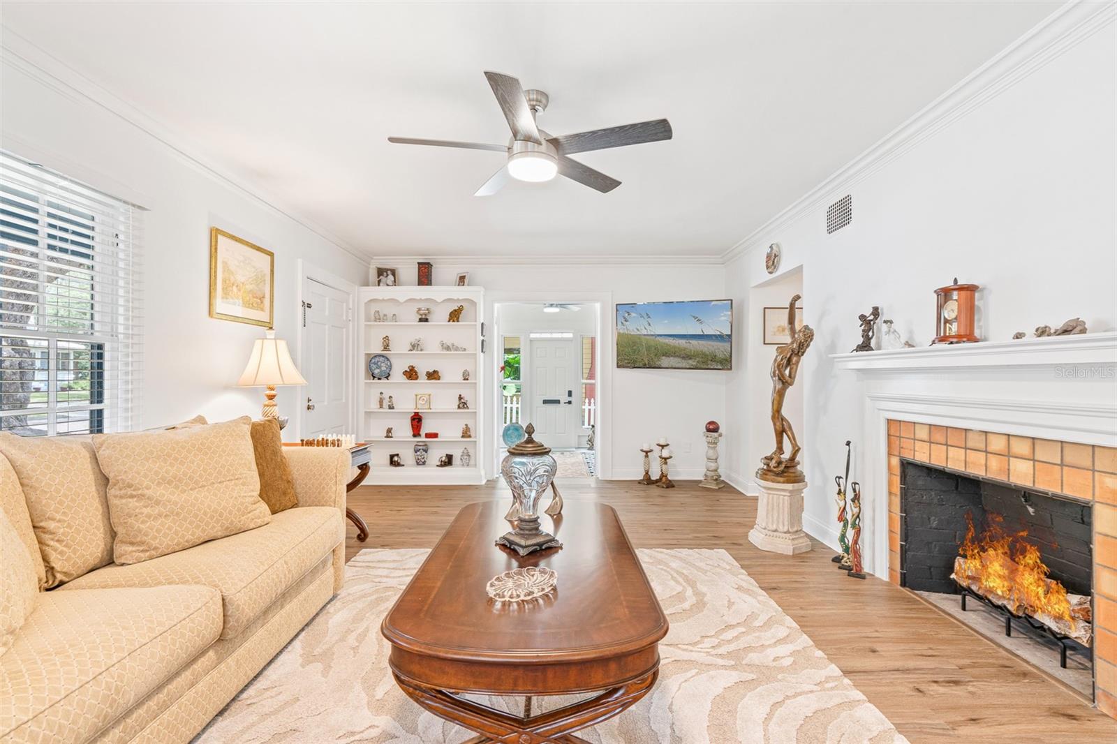 Image 16 of 68 For 512 Amelia Street