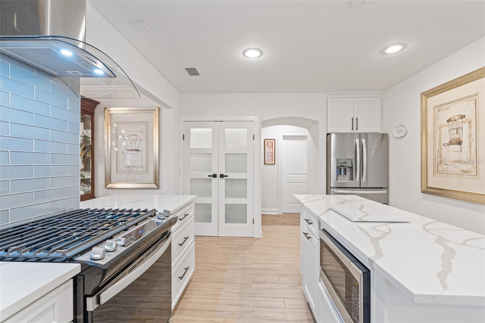 Image 39 of 68 For 512 Amelia Street