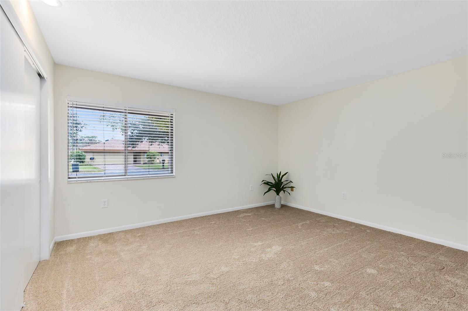Image 23 of 35 For 1116 Fairway Drive