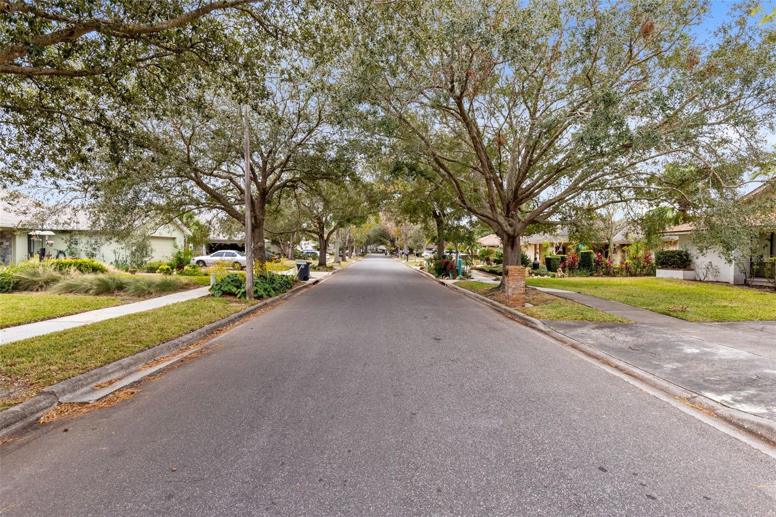 Image 5 of 35 For 1116 Fairway Drive